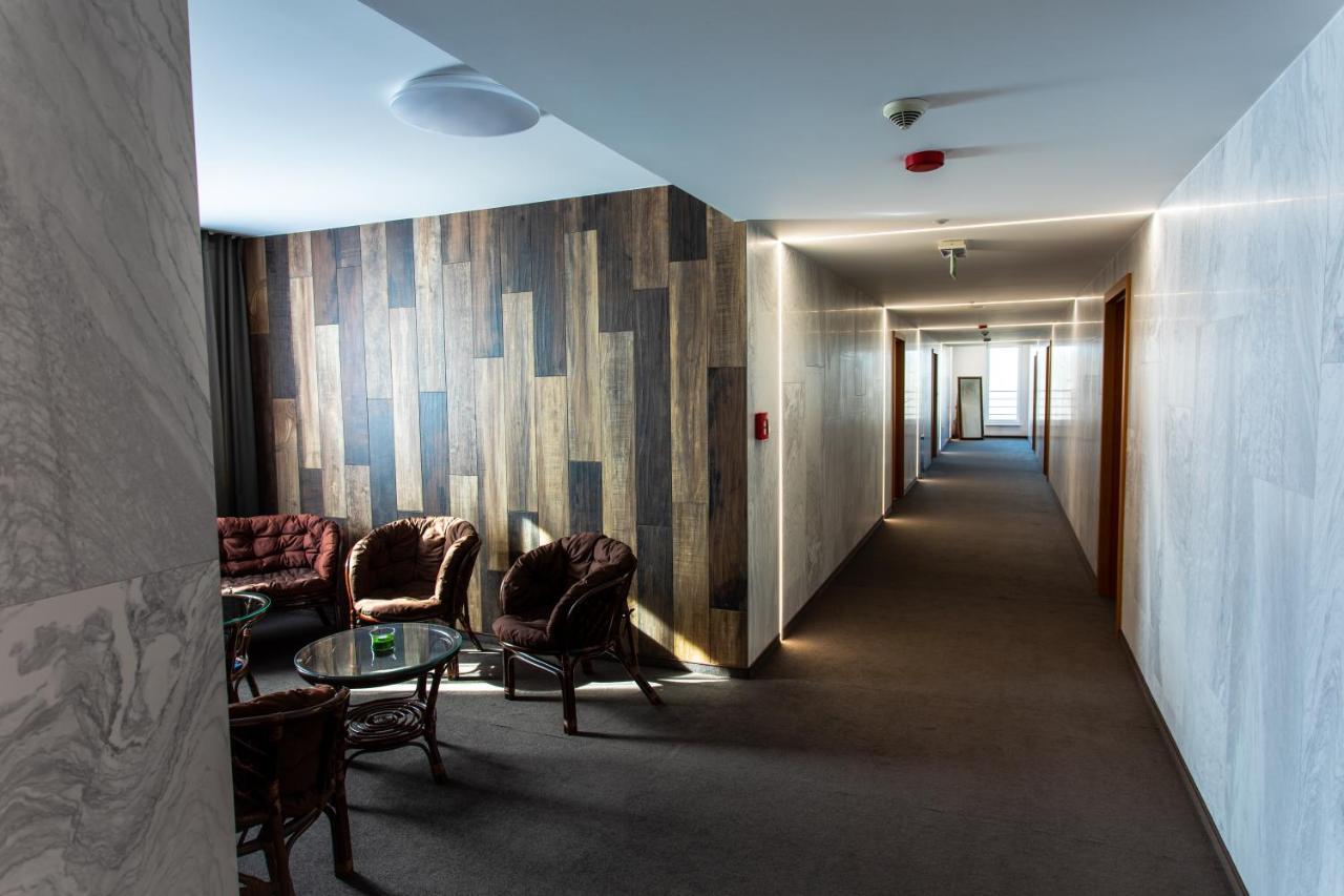 Hotel Novy Kastiel - Self Check-In Topoľčany 외부 사진